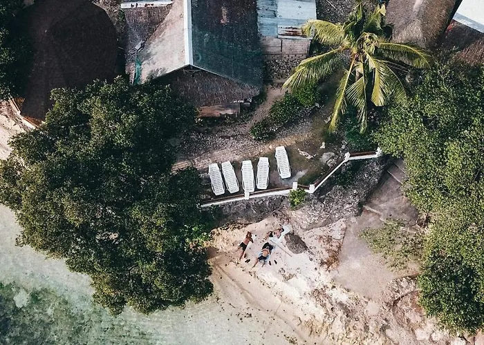 Pescador View Beachfront And Extension By The Ocean & Restaurant