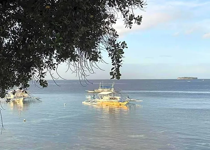 Resort Pescador View Beachfront And Extension By The Ocean & Restaurant