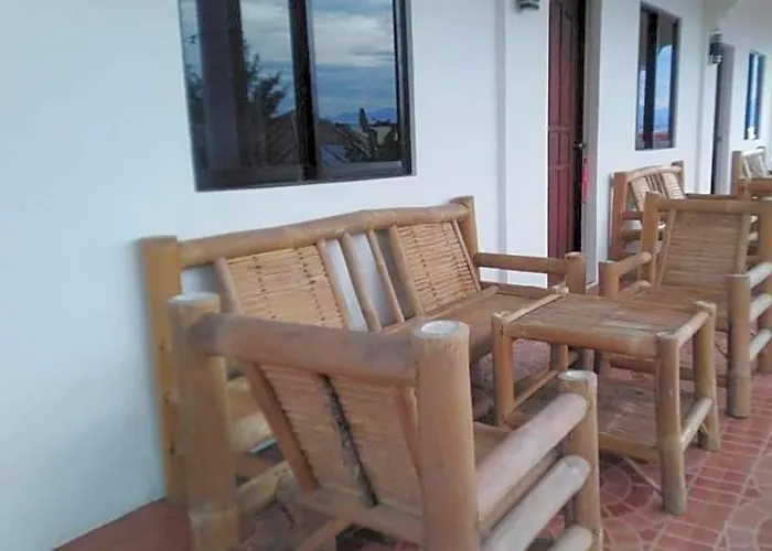 Pescador View Beachfront And Extension By The Ocean & Restaurant Resort Moalboal